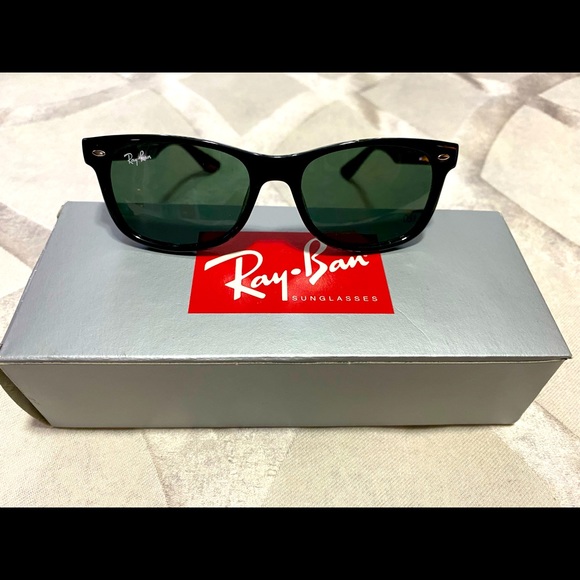 COMBO PACK - Sunglasses - Ray-Ban wayfarer/ Dress Shoes - Picture 1 of 11